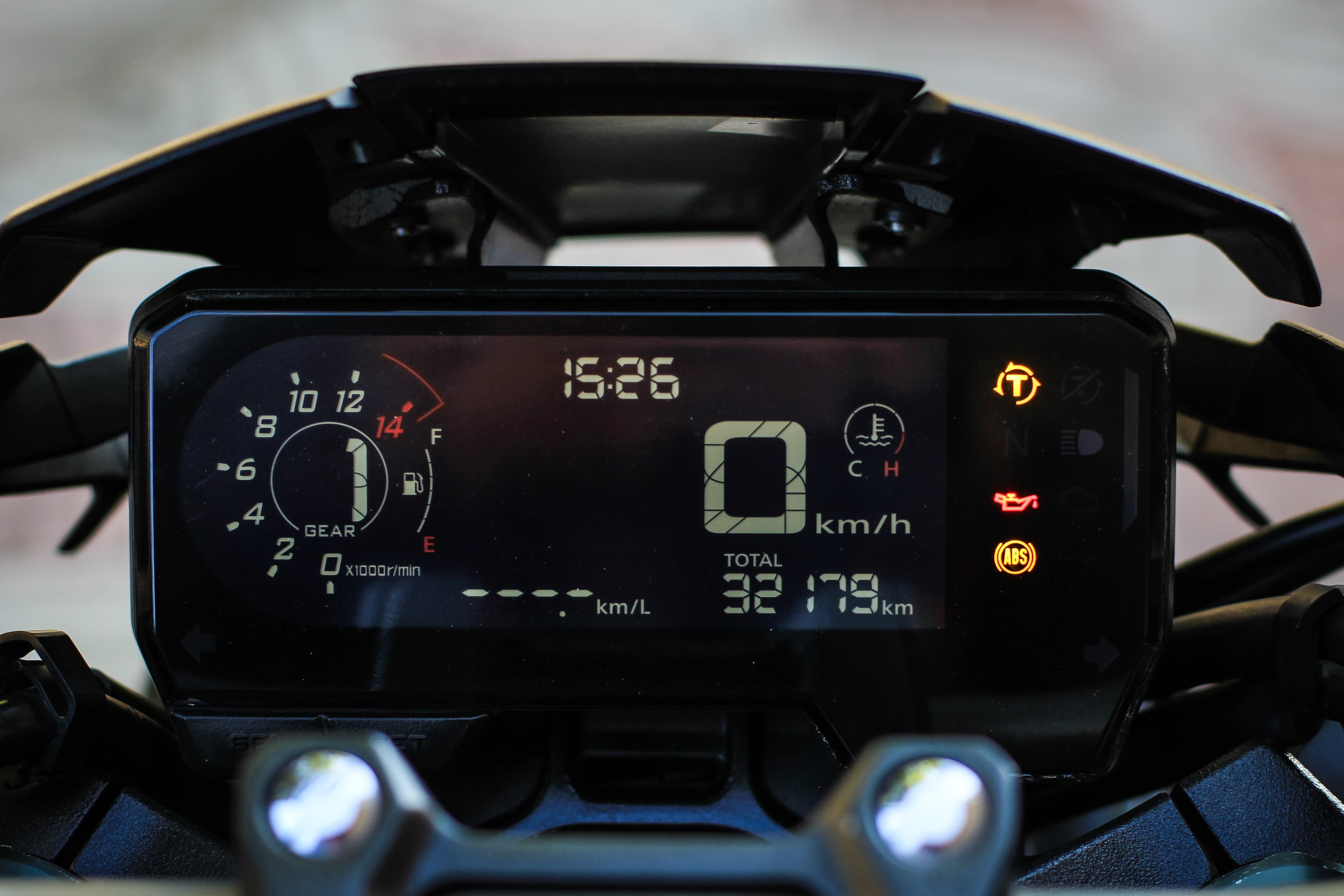 CB 650R - Imagem 6
