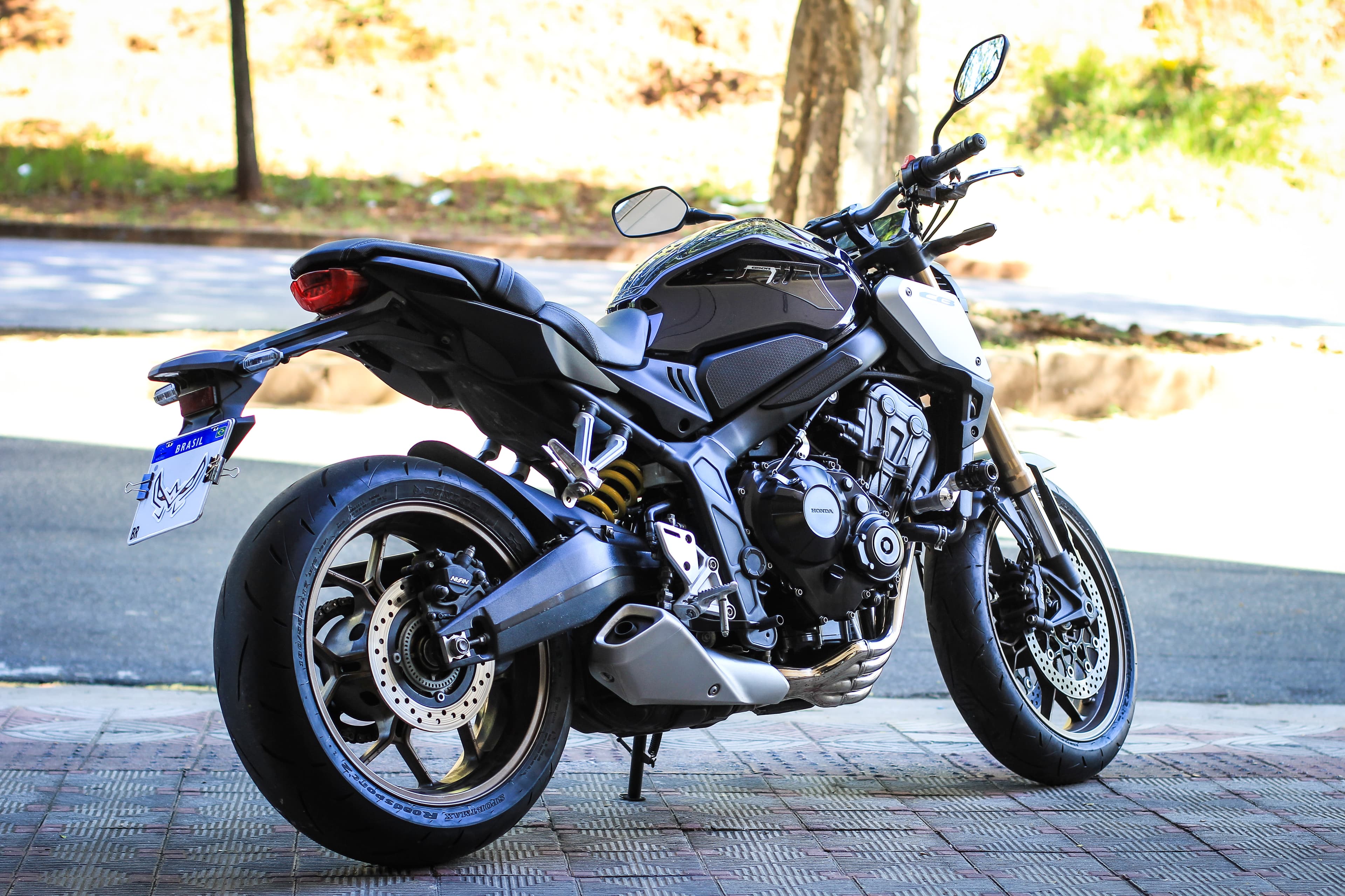 CB 650R - Imagem 5