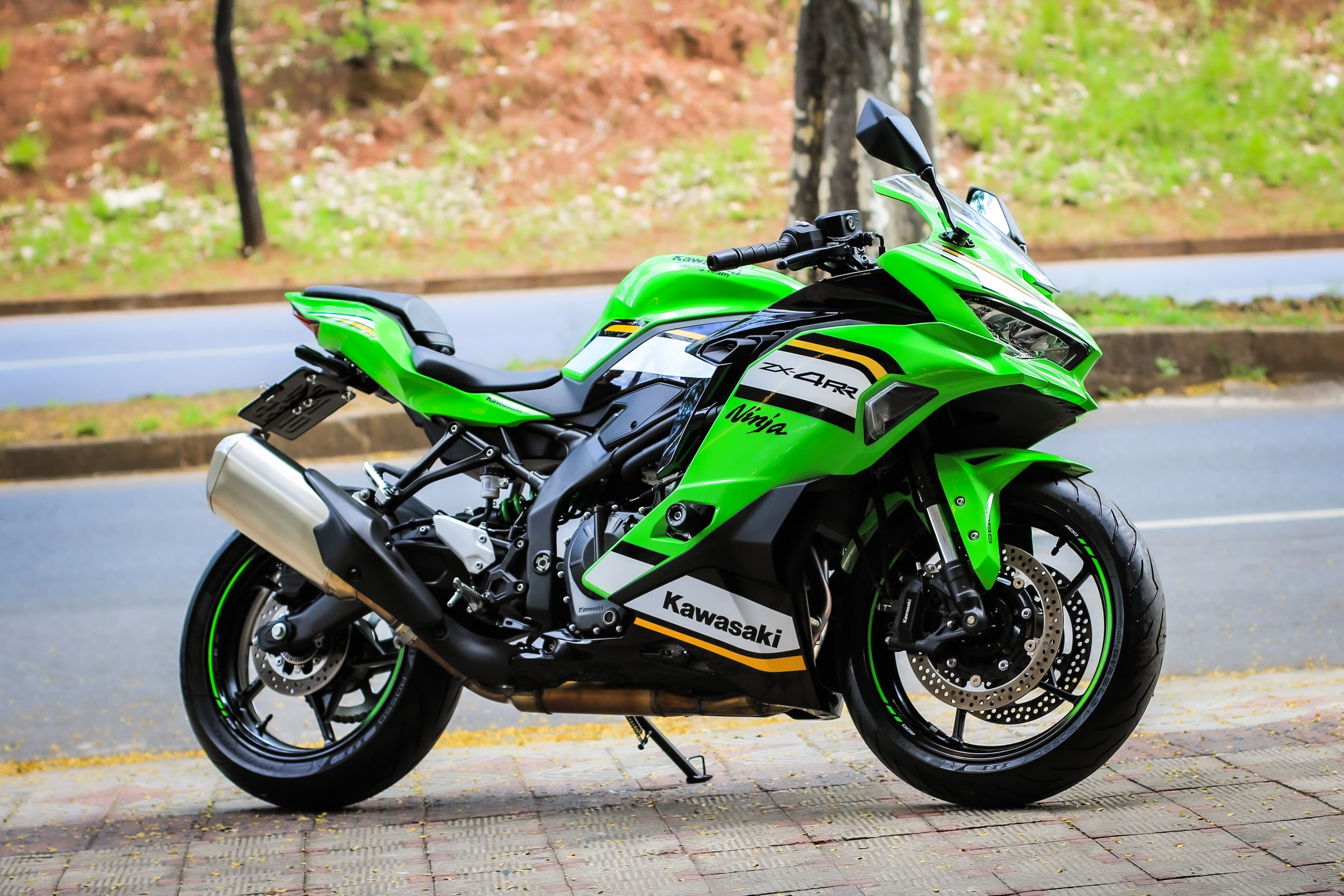 Ninja ZX-4RR - Imagem 2