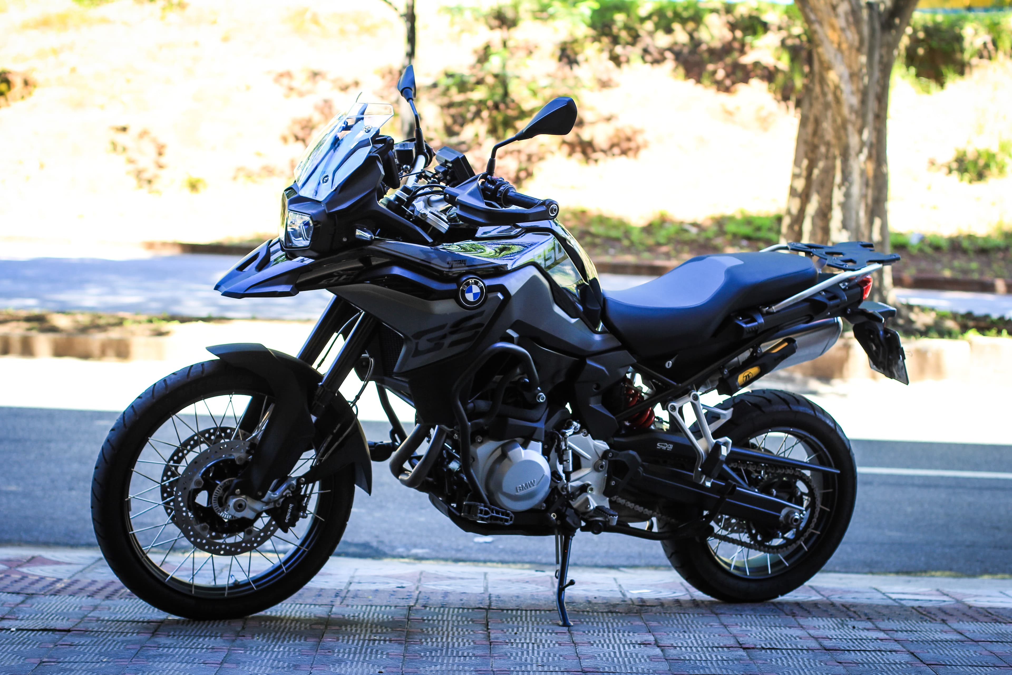 F 850GS Premium Triple Black - Imagem 3