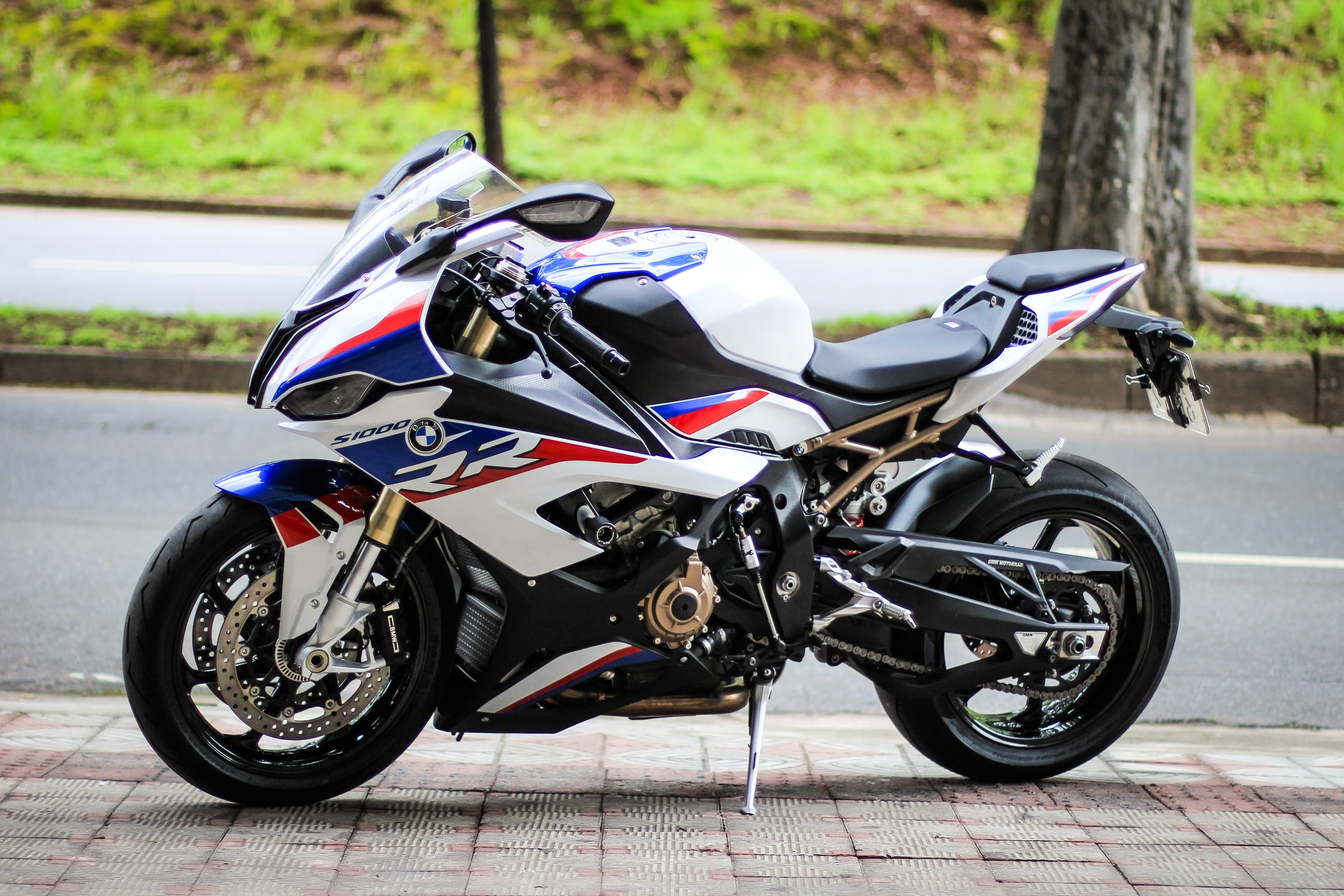 S1000RR M Carbon - Imagem 3