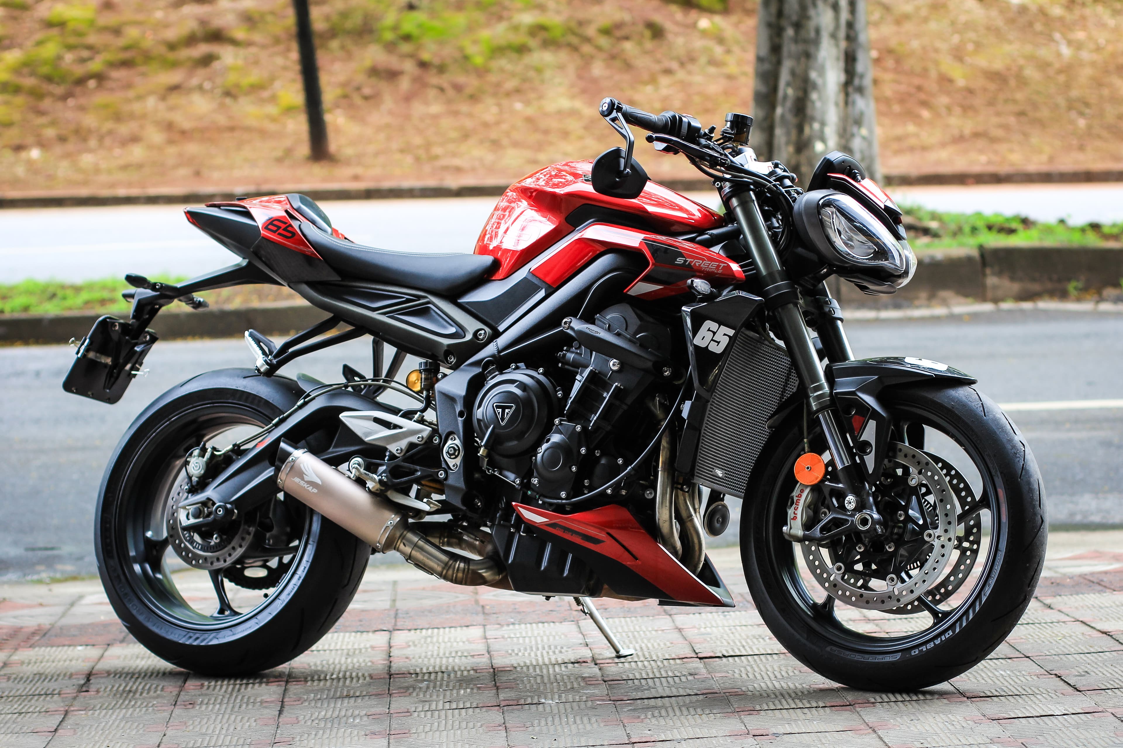 Street Triple 765RS - Imagem 2
