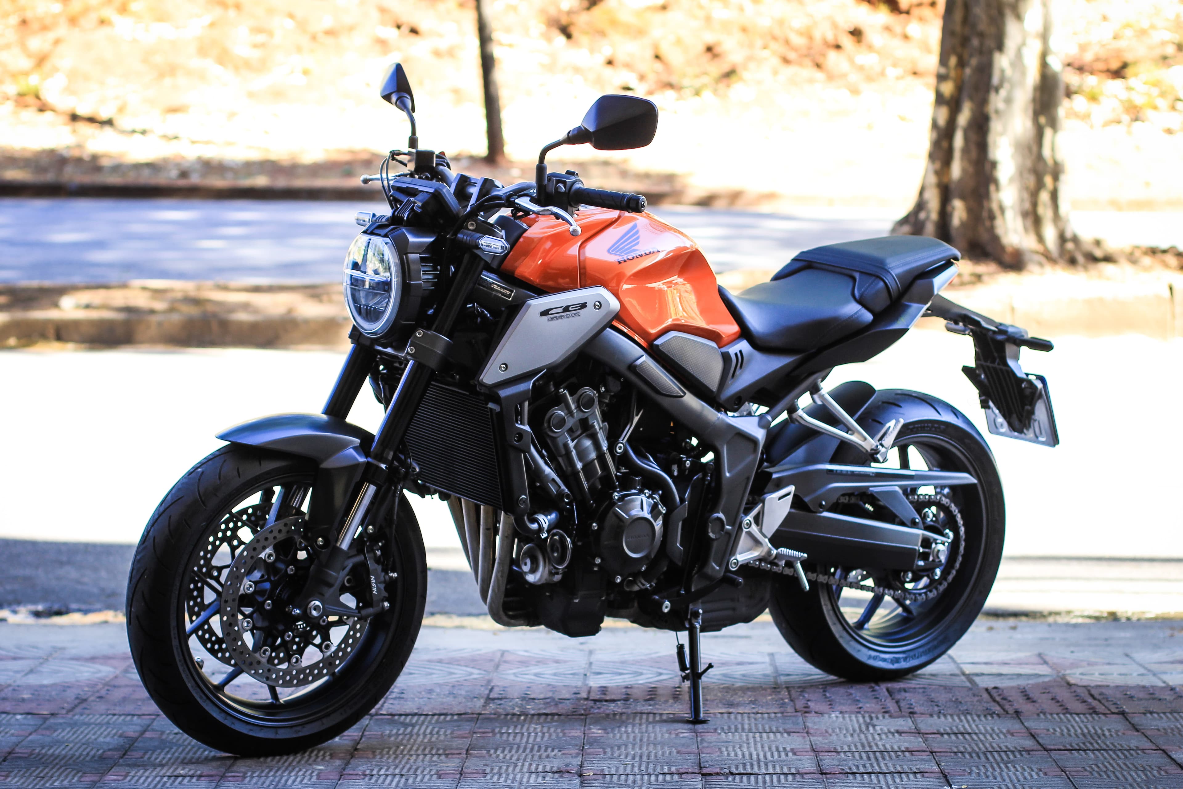 CB 650R - Imagem 3
