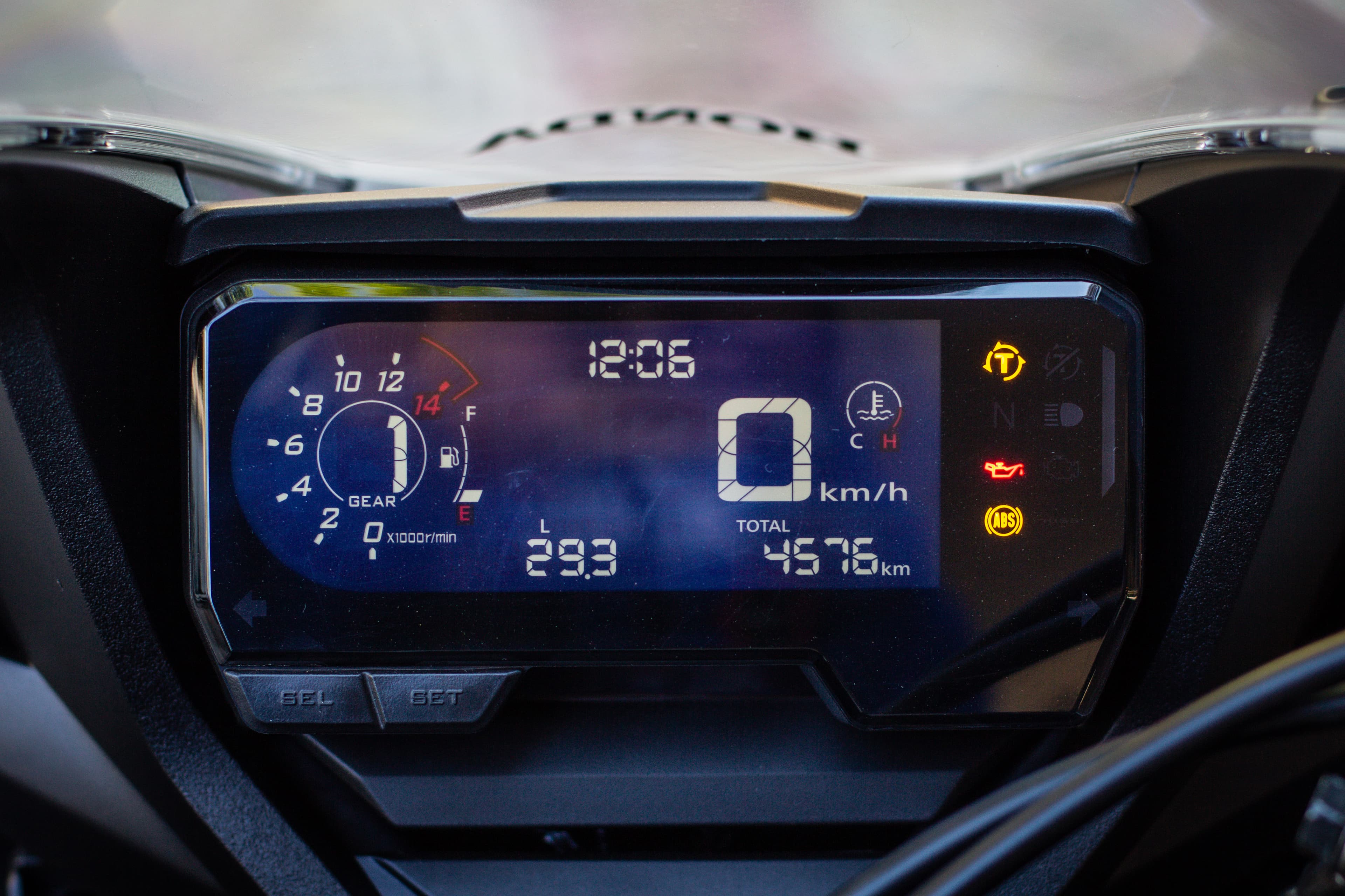 CBR 650R - Imagem 6