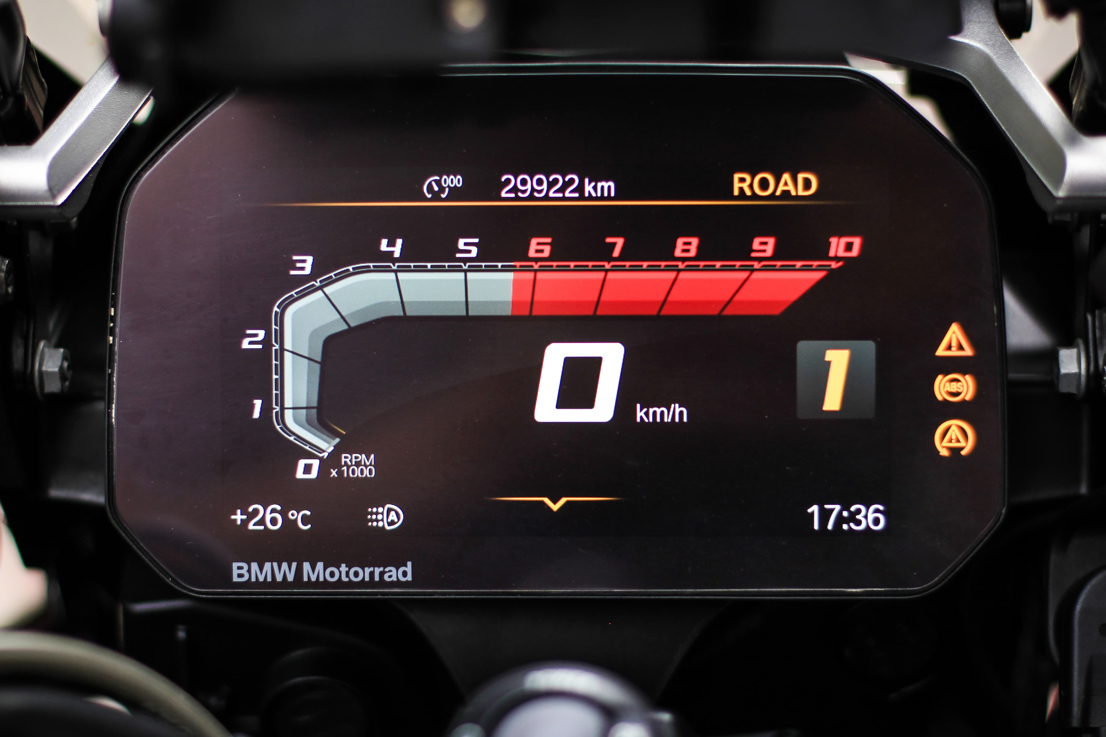 R 1250GS Premium Triple Black - Imagem 6