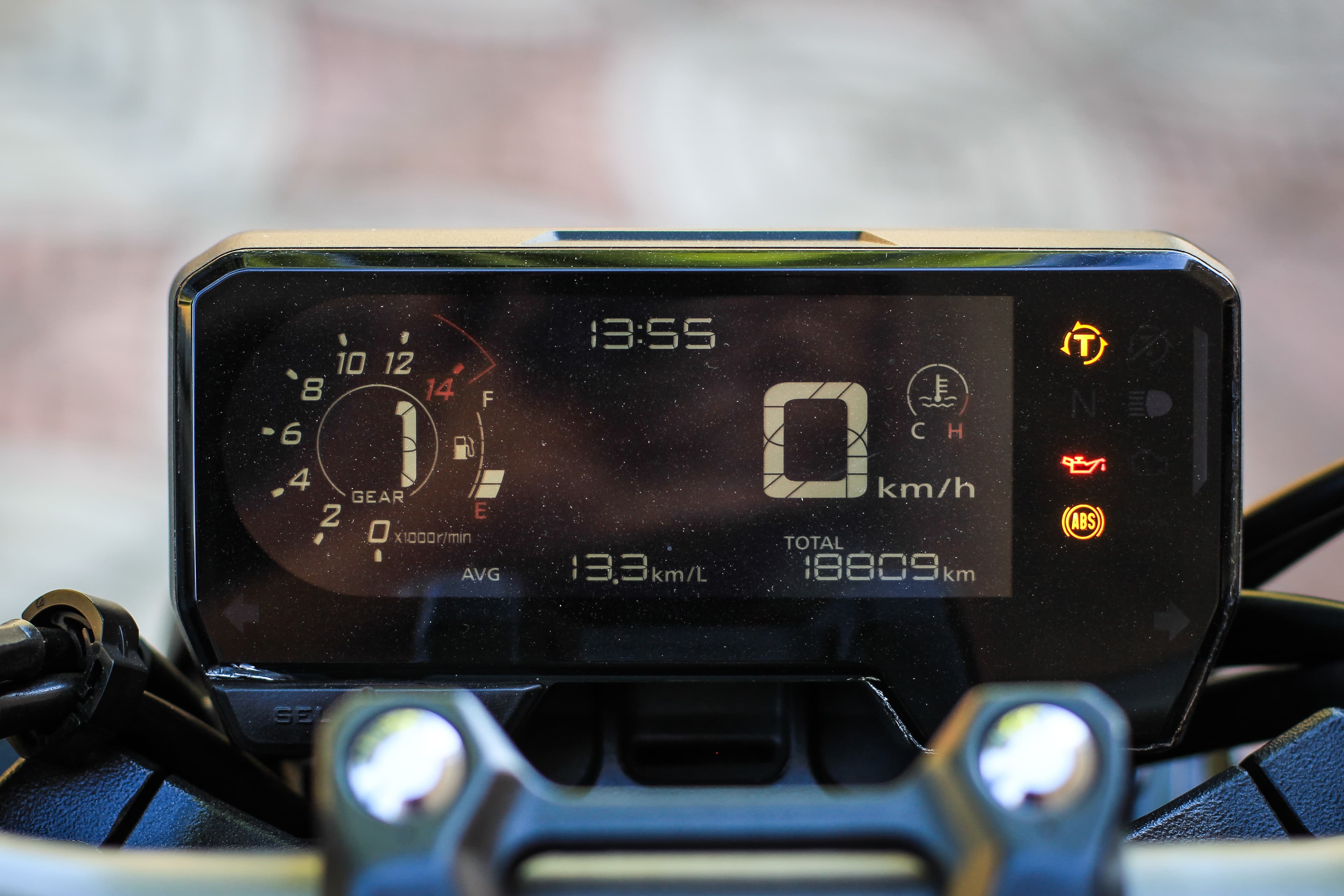 CB 650R - Imagem 6