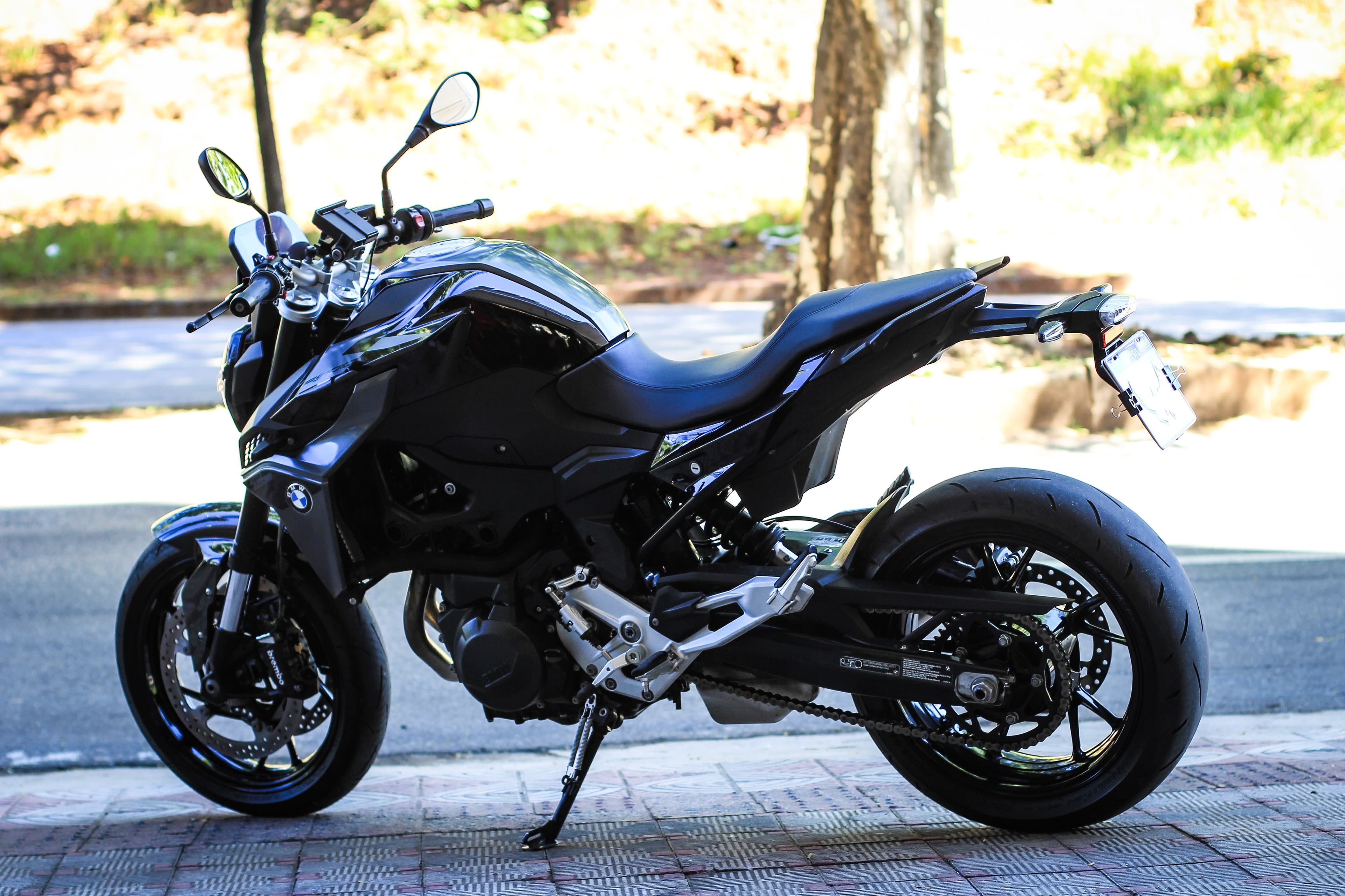 F 900R - Imagem 3
