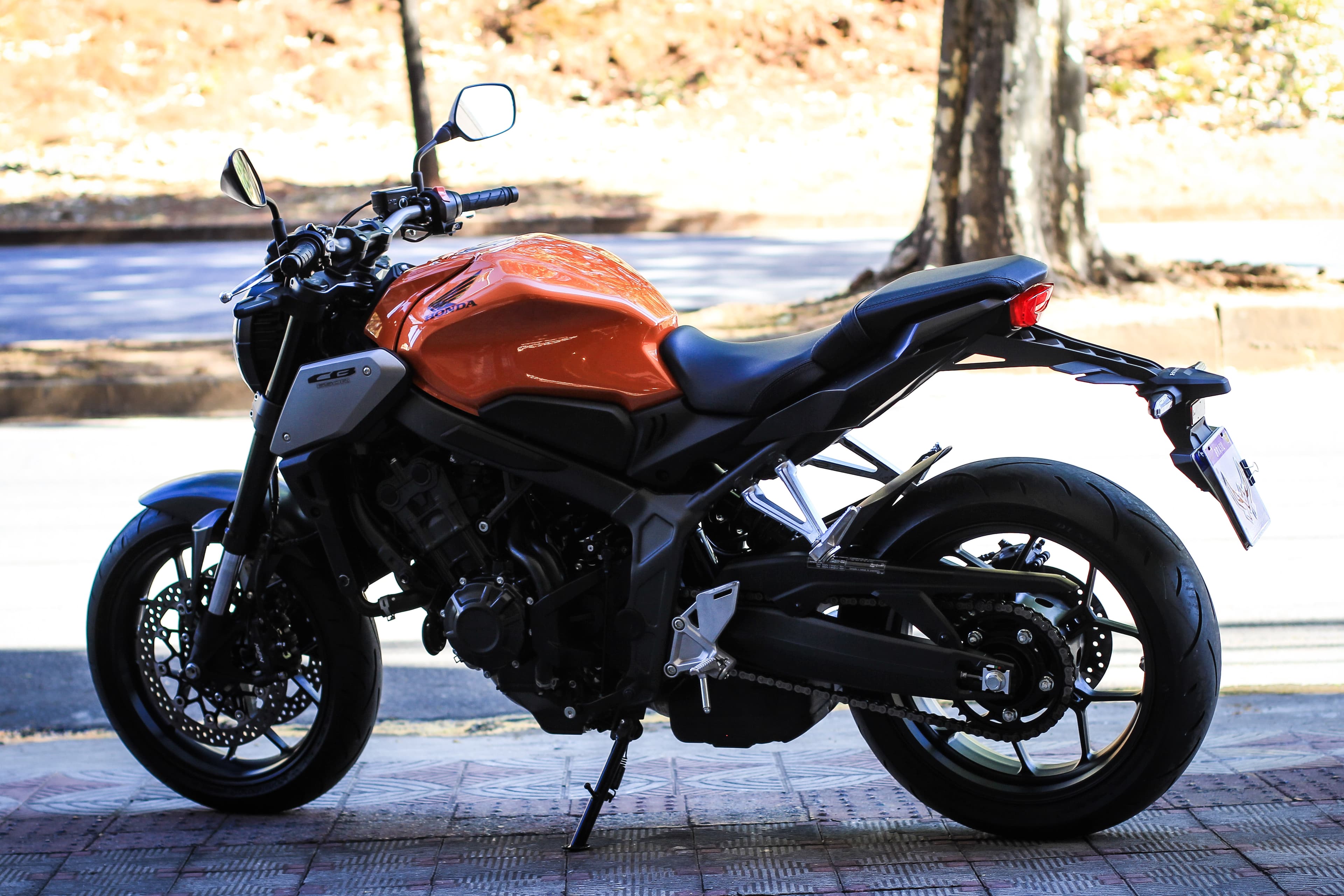 CB 650R - Imagem 5
