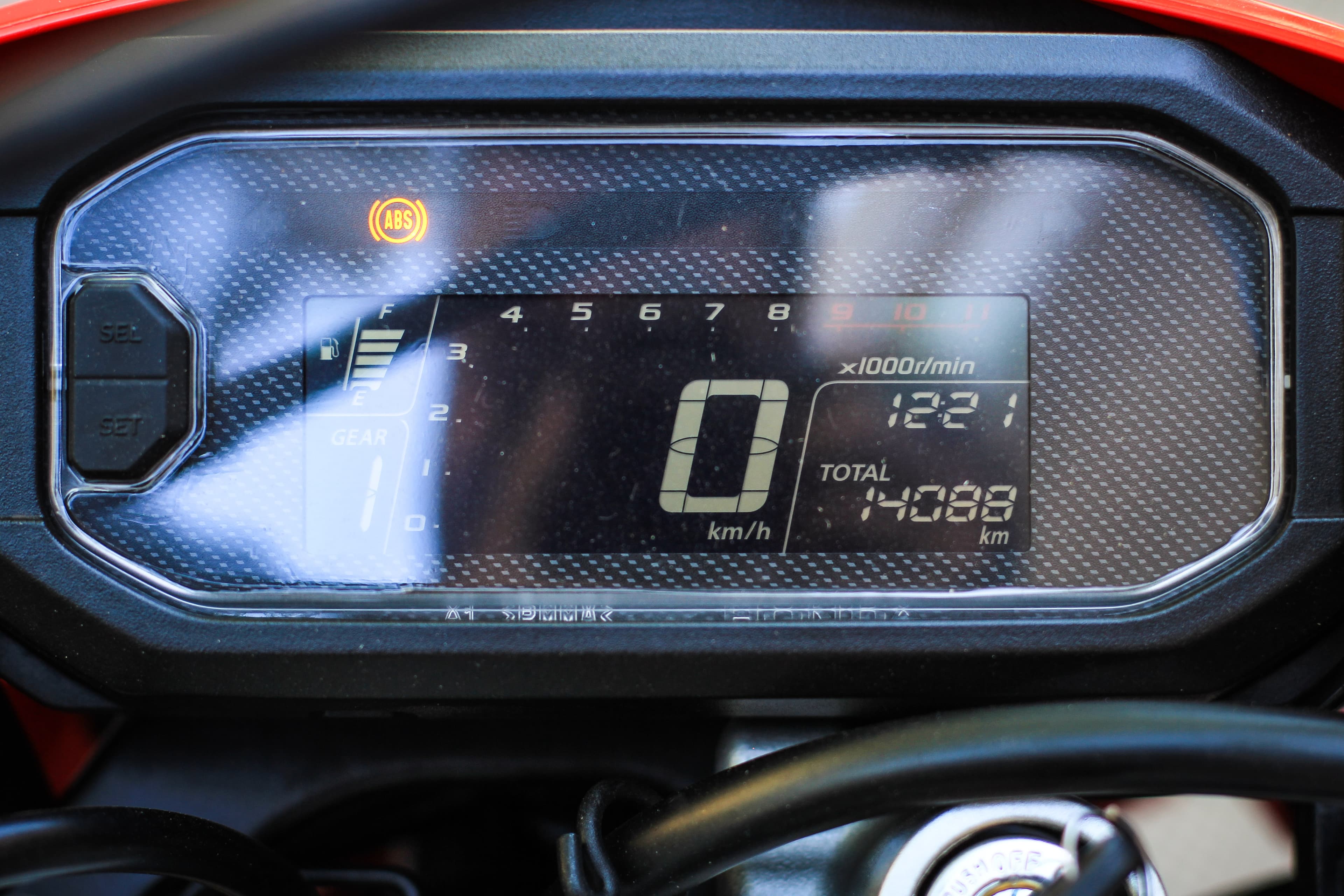 XR 300L Tornado - Imagem 6