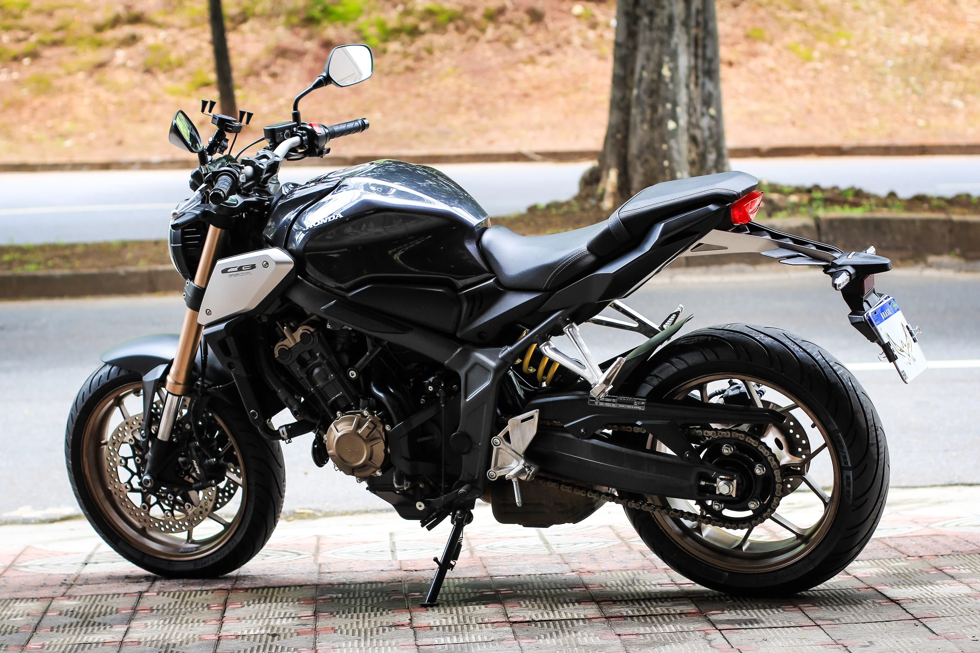 CB 650R - Imagem 5