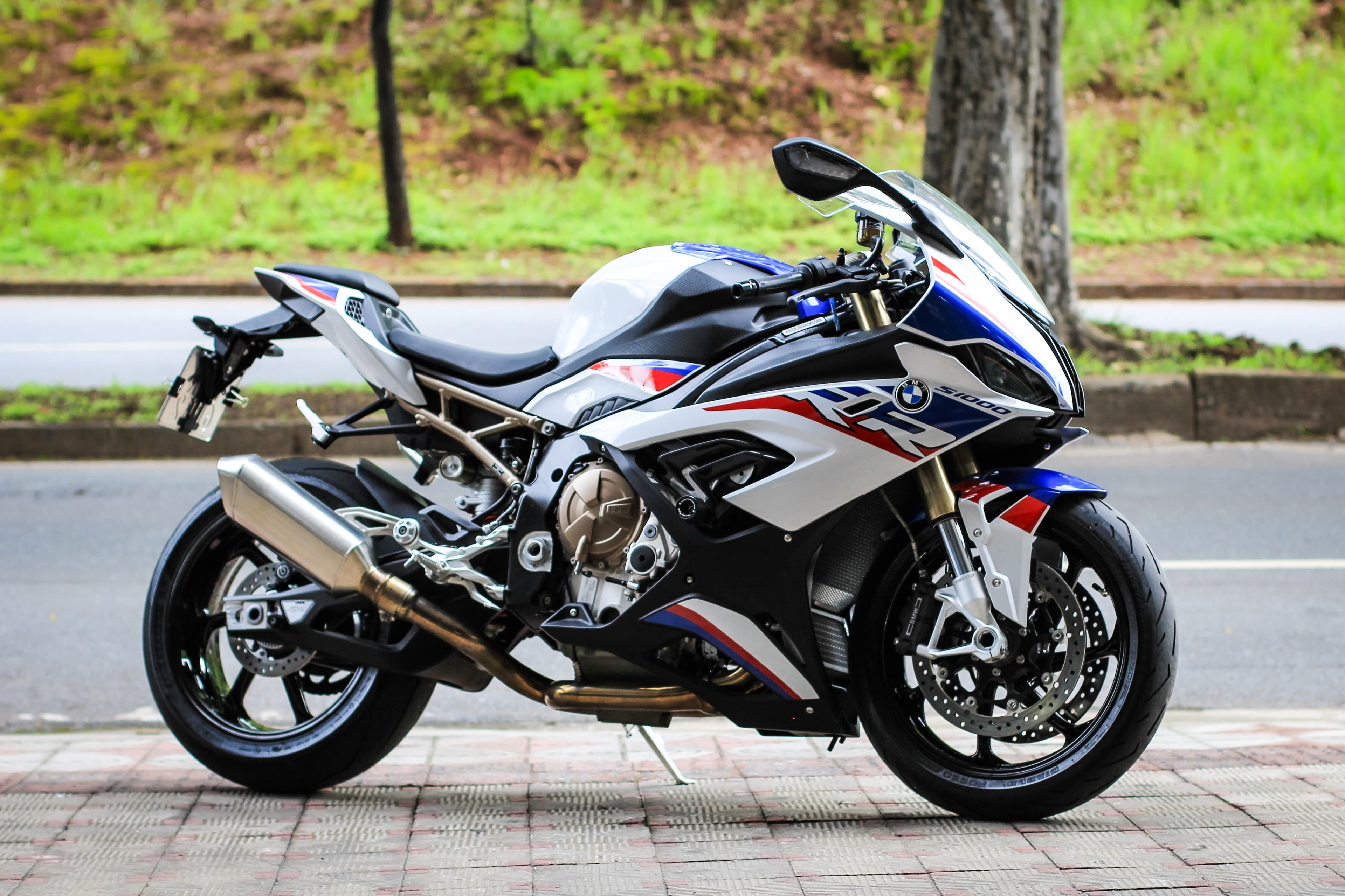 S1000RR M Carbon - Imagem 2
