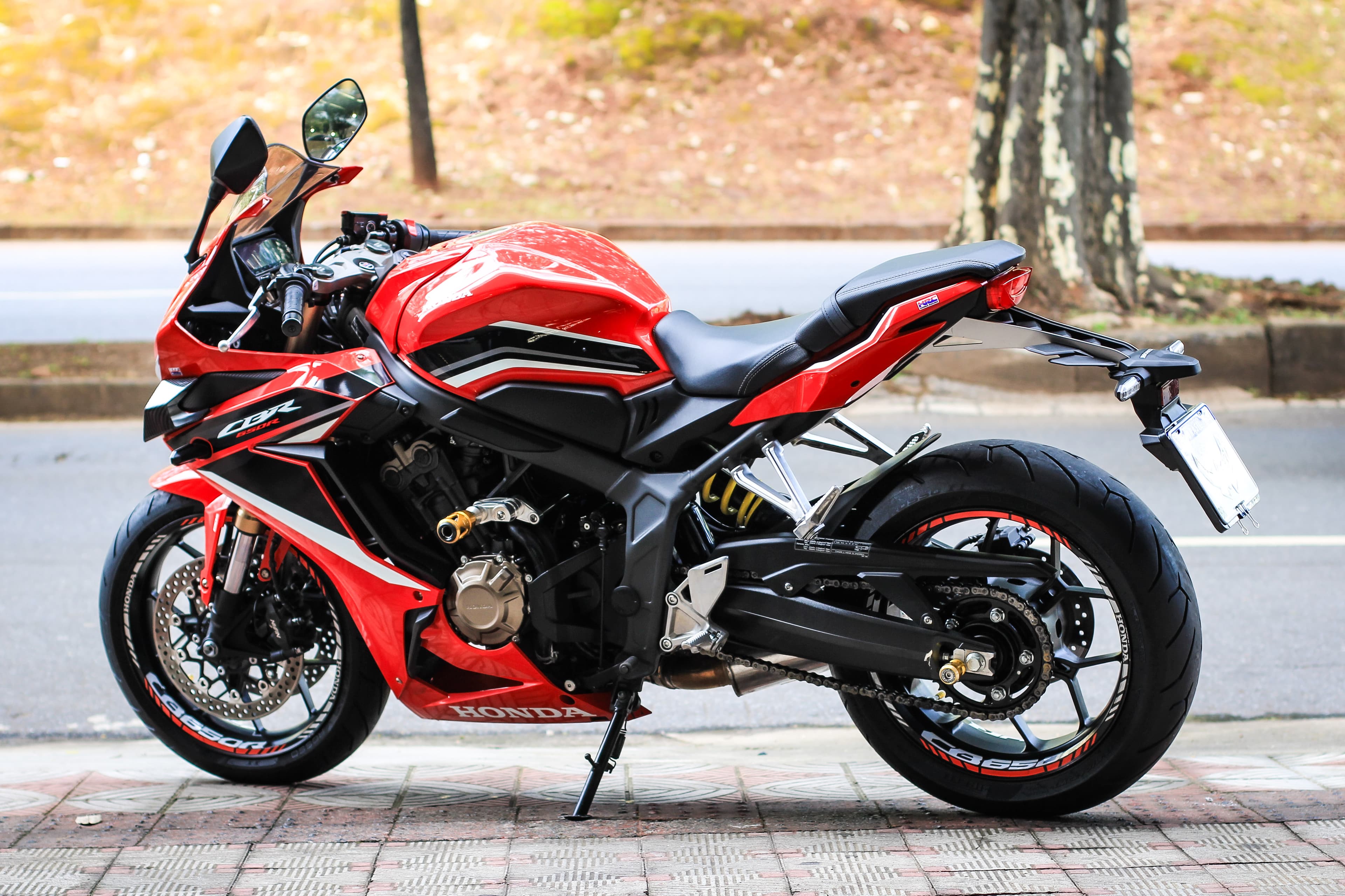 CBR 650R - Imagem 5