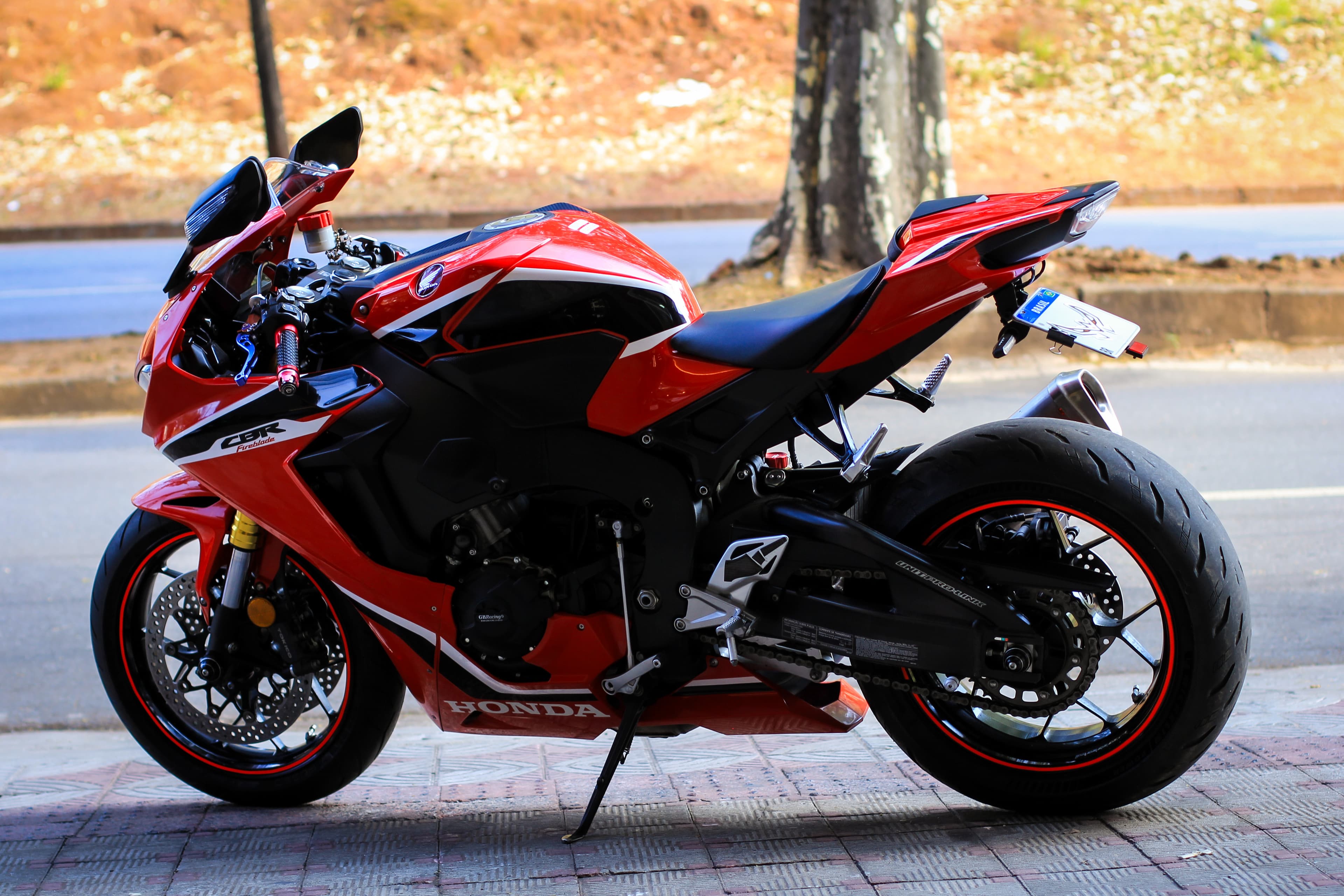 CBR1000RR Fireblade - Imagem 5