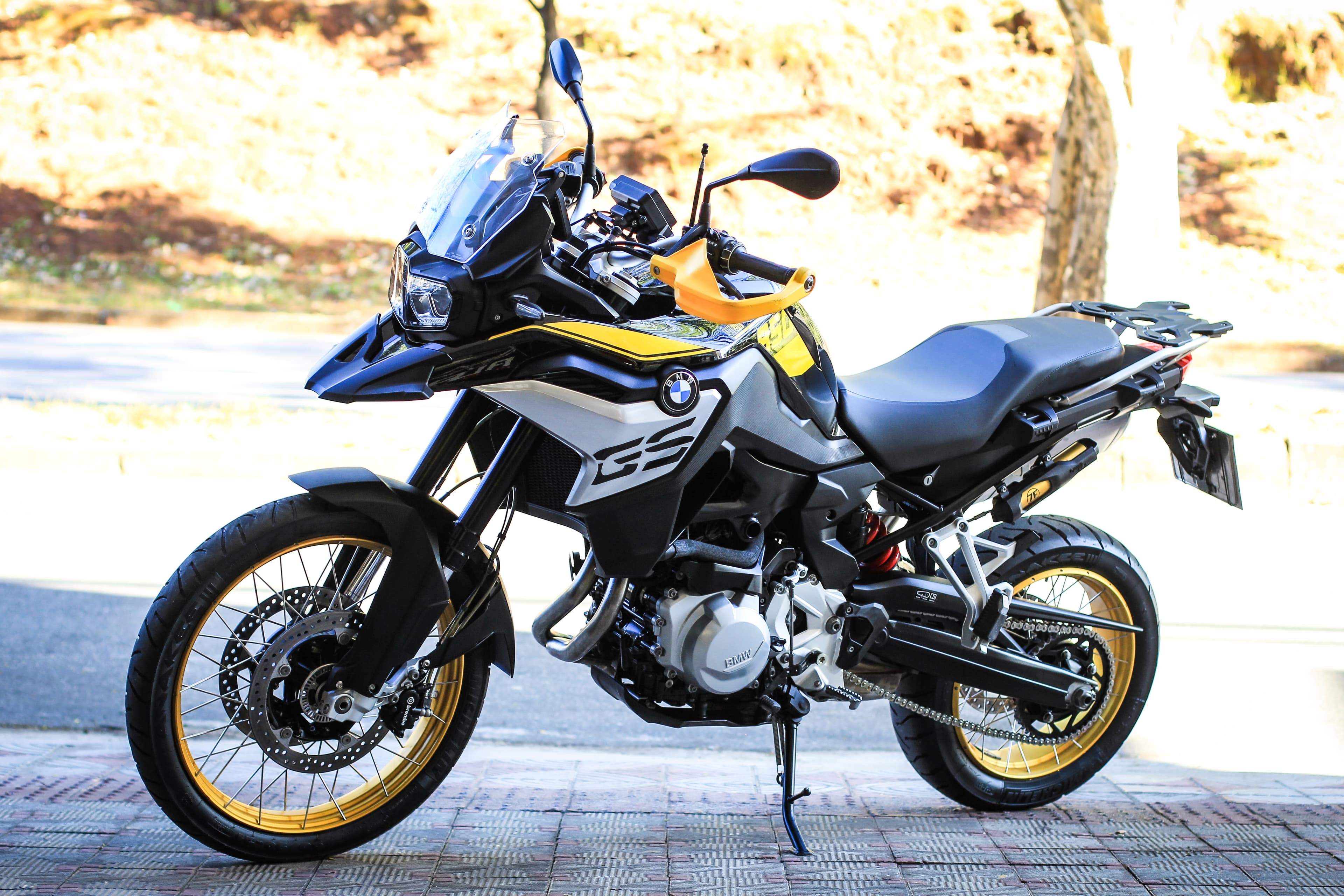 F 850GS Premium 40 anos - Imagem 3